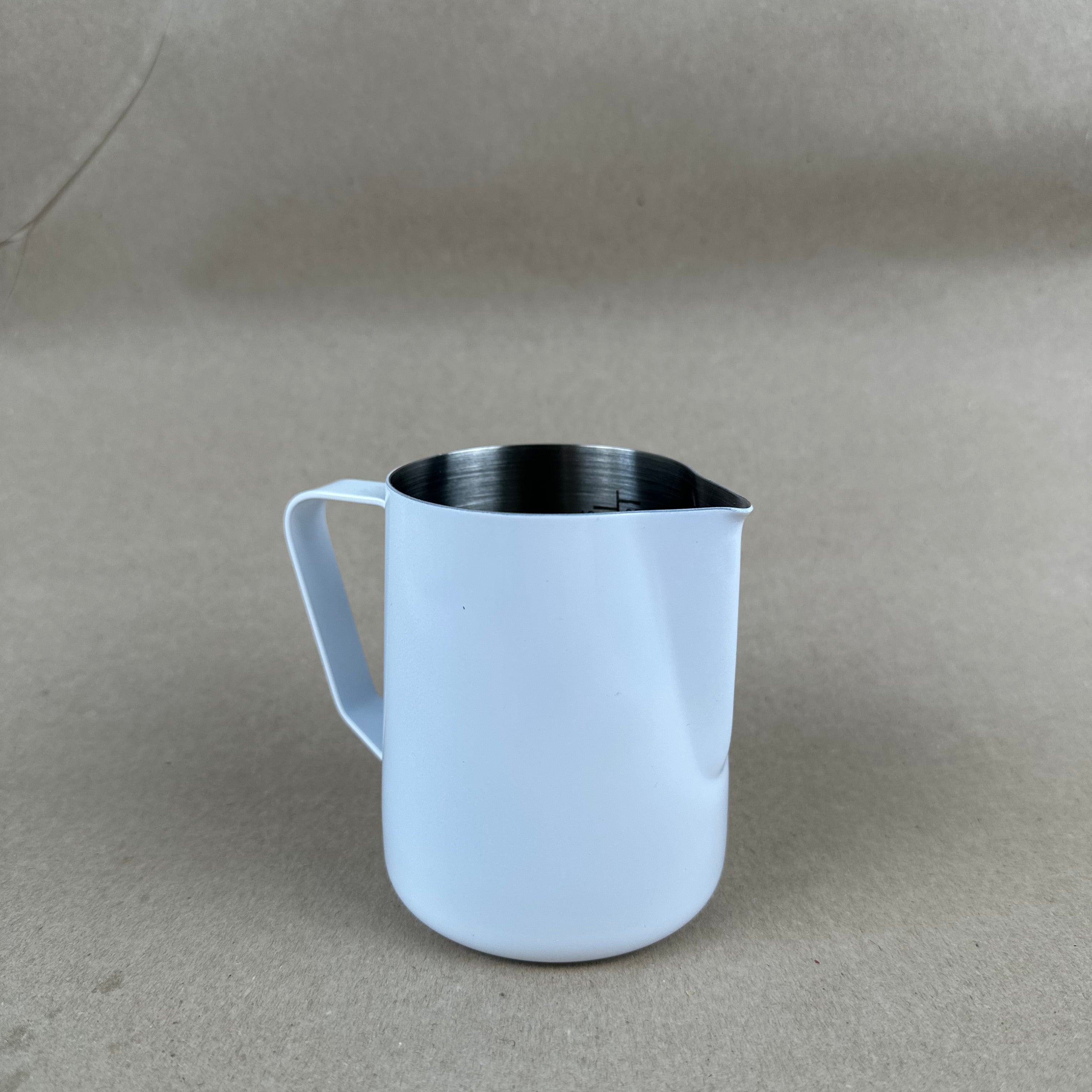 Rhino Classic Pitcher